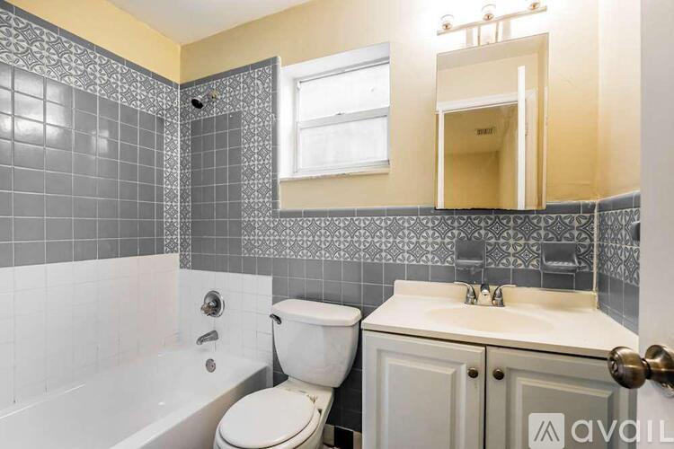 6795 Red Wing Dr 3 Beds Single Family Home for Rent - Photo gallery 2