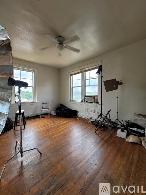 1118 Grove Ave 3 Beds Apartment for Rent - Photo gallery 4