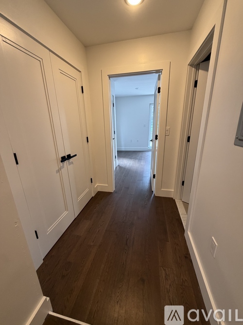 195 Bay St 1 Apartment for Rent - Photo gallery 4