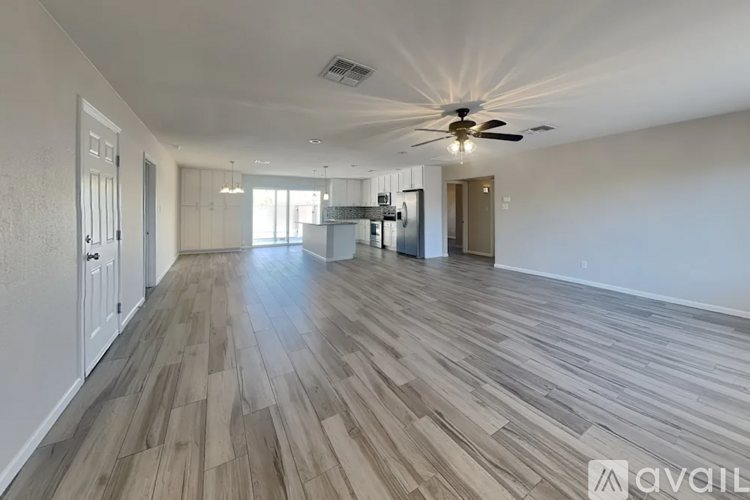 506 E Hermosa Dr 3 Beds Single Family Home for Rent - Photo gallery 5