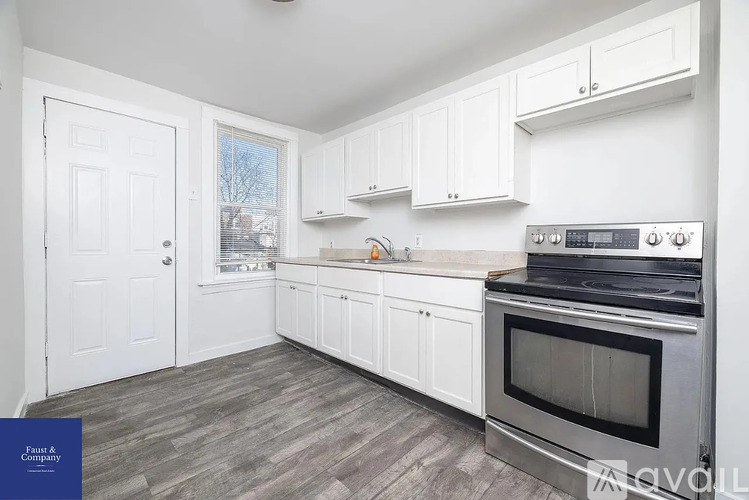 1739 West 5th Street 2 Beds Apartment for Rent - Photo gallery 2