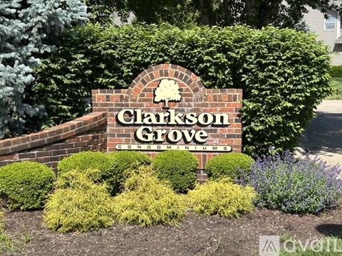 16252 Lea Oak Court 2 Beds Apartment for Rent