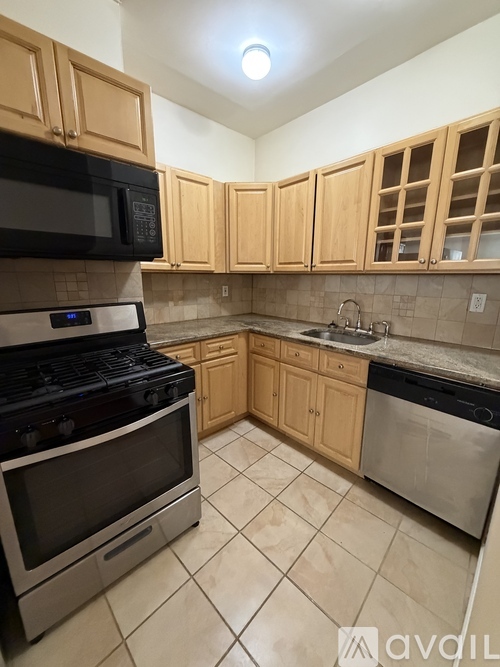 233 Barrow St 2 Beds Apartment for Rent - Photo gallery 2