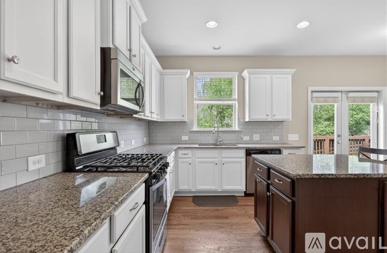 4320 Jeston Court 6 Beds Single Family Home for Rent - Photo gallery 5