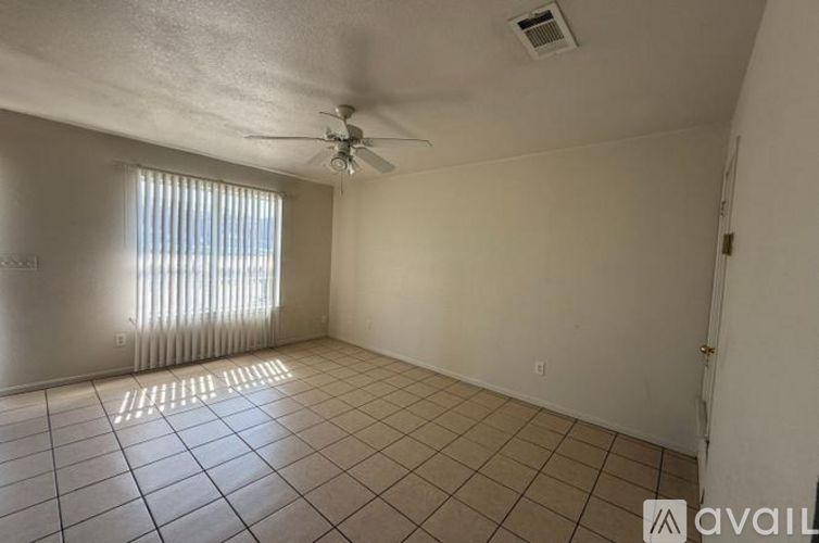 2813 Cantabrian Dr 2 Beds Apartment for Rent - Photo gallery 3