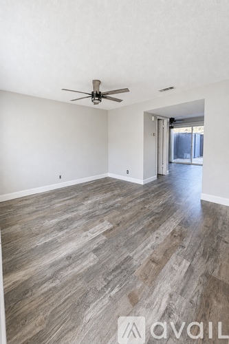 1406 Spring Valley Common 3 Beds Townhouse for Rent - Photo gallery 3