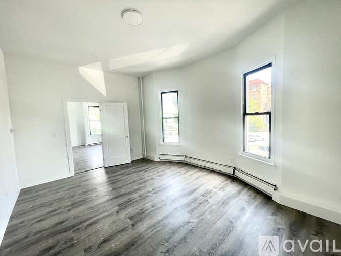 14 Rich Ave 2 Beds Apartment for Rent - Photo gallery 2
