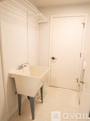 15729 Northeast Fremont Street 3 Beds Single Family Home for Rent - Photo gallery 5