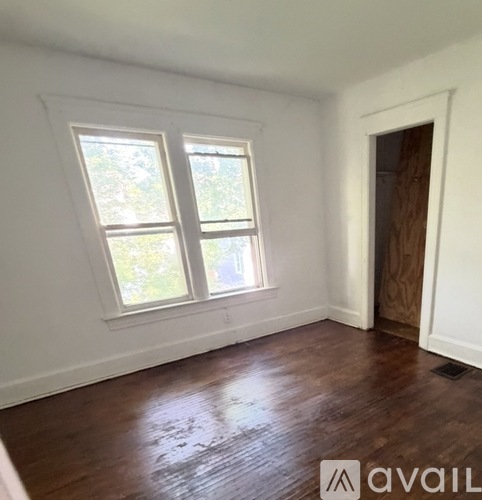 915 West Douglas Street 3 Beds Townhouse for Rent - Photo gallery 1