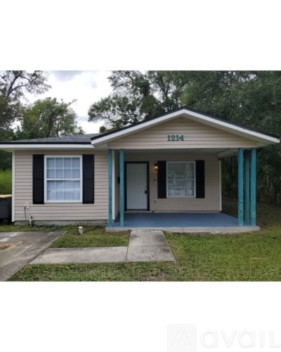 1214 Florida Ave 3 Beds Apartment for Rent