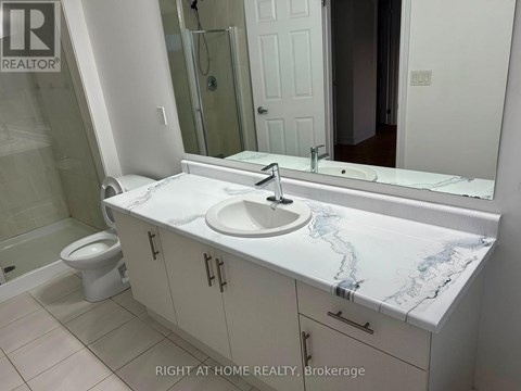 4 BLACKPOOL LANE 3 Beds Apartment for Rent