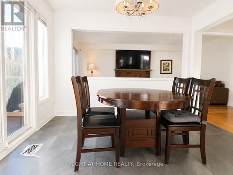 92 NELSON CIRCLE 4 Beds Apartment for Rent
