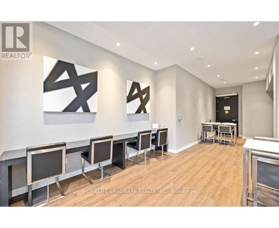 SUITE 560 - 31 TIPPETT ROAD 2 Beds Apartment, Condo, Home for Rent - Photo gallery 5