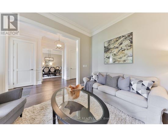 408 SAVILLE CRESCENT 5 Beds House for Rent - Photo gallery 4
