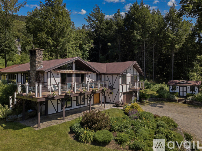 682 Ski Valley Road 4 Beds Single Family Home for Rent - Photo gallery 2