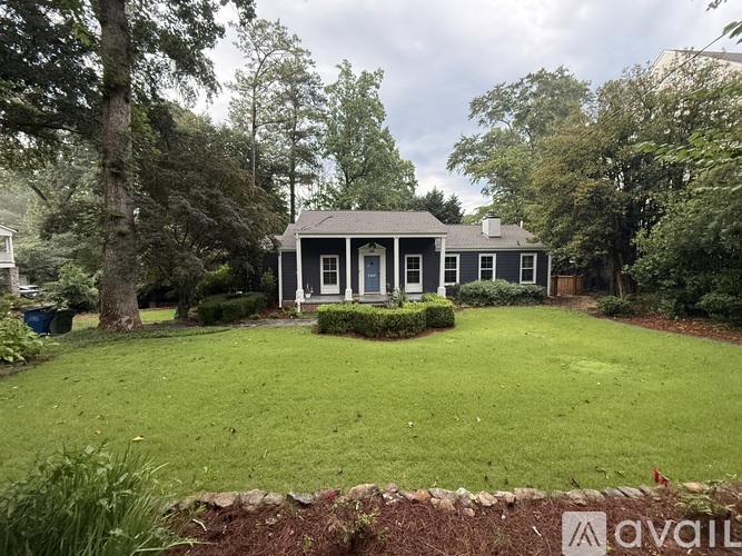 2961 West Roxboro Road Northeast 4 Beds Single Family Home for Rent - Photo gallery 1