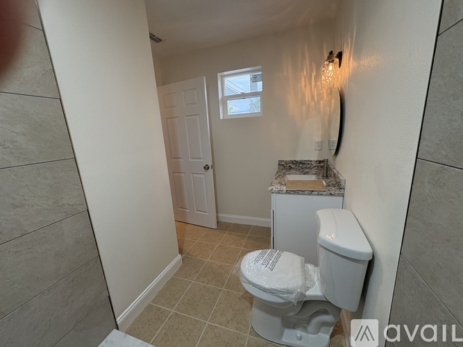 1702 West Granfield Avenue 3 Beds Townhouse for Rent - Photo gallery 3