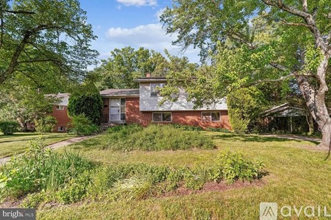 7608 Wellesley Dr 4 Beds Apartment for Rent