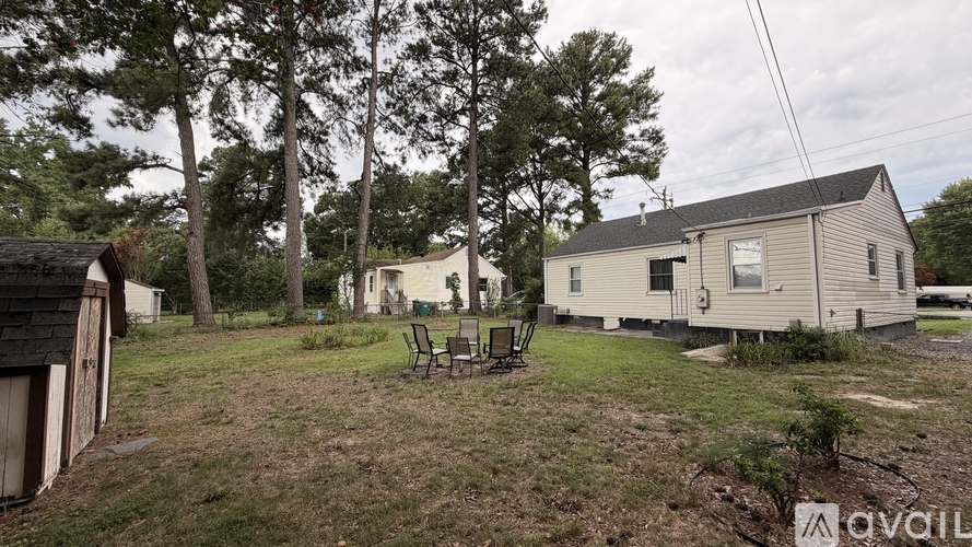 2313 Dickens Road 3 Beds Single Family Home for Rent - Photo gallery 3
