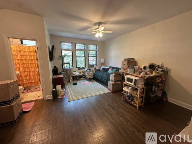 1344 W Lunt Ave Studio Apartment for Rent - Photo gallery 1
