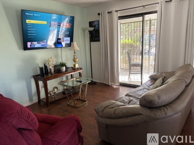 5205 East Waverly Drive 2 Beds Condo for Rent - Photo gallery 3