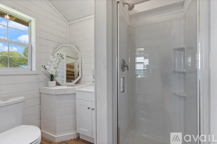 10931 Beechcraft Rd 1 Single Family Home for Rent - Photo gallery 2