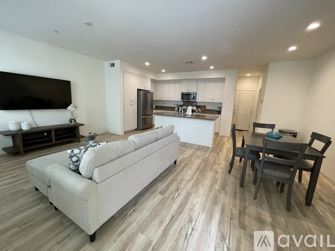 512 Surfbird Lane 3 Beds Condo for Rent - Photo gallery 1