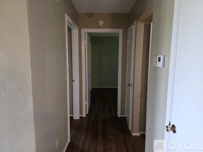 952 Taylor Drive 2 Beds Single Family Home for Rent - Photo gallery 3