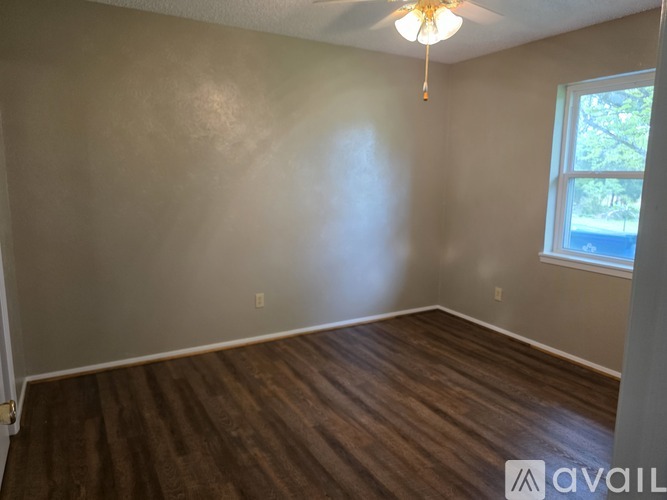 952 Taylor Drive 2 Beds Single Family Home for Rent - Photo gallery 4