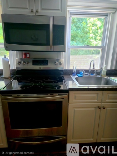 78 School St 1 Townhouse for Rent - Photo gallery 3