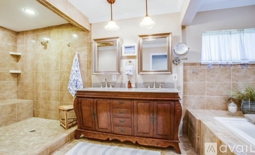 6402 Cottonwood Drive 4 Beds Single Family Home for Rent - Photo gallery 4