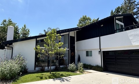 22700 Flamingo St 4 Beds Apartment for Rent
