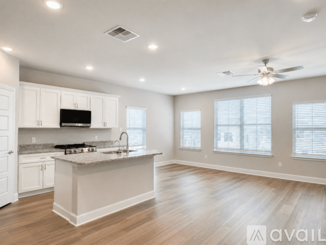 7220 Magnolia Pass 3 Beds Apartment for Rent - Photo gallery 3