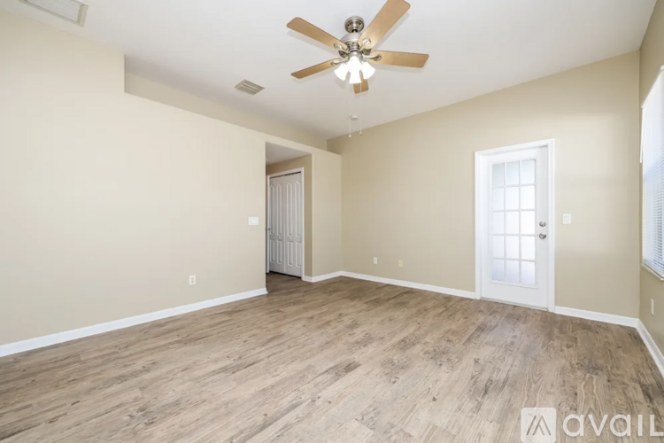 1823 Atlantic Dr 4 Beds Single Family Home for Rent - Photo gallery 5