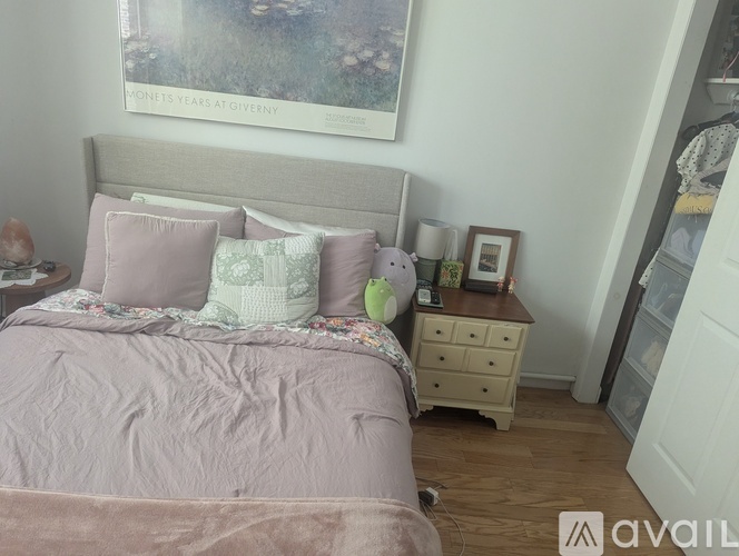400 East 14th Street 2 Beds Condo for Rent - Photo gallery 5
