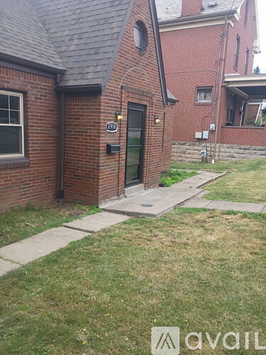2916 Willett Road 3 Beds Single Family Home for Rent - Photo gallery 1