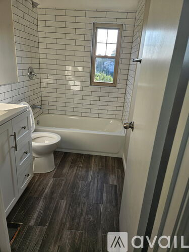2916 Willett Road 3 Beds Single Family Home for Rent - Photo gallery 3