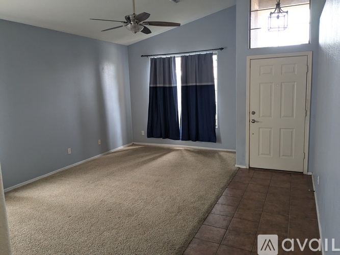 610 South Voyager Drive 3 Beds Single Family Home for Rent - Photo gallery 3
