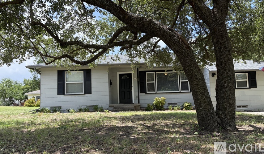 310 Hillcrest Ave 3 Beds Single Family Home for Rent - Photo gallery 1