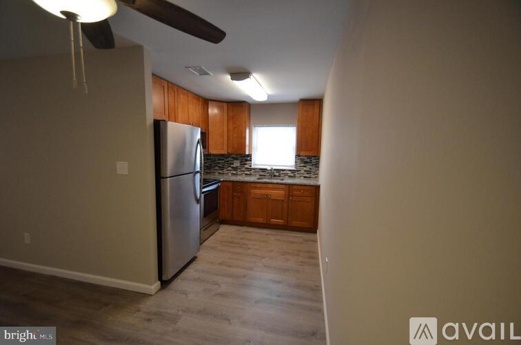 311 East 4th Street 2 Beds Apartment for Rent - Photo gallery 5
