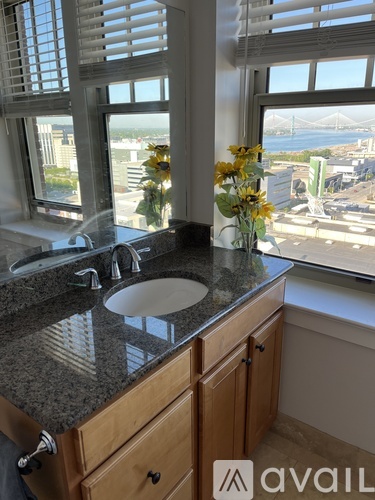 525 West Lafayette Boulevard 1 Single Family Home for Rent - Photo gallery 5