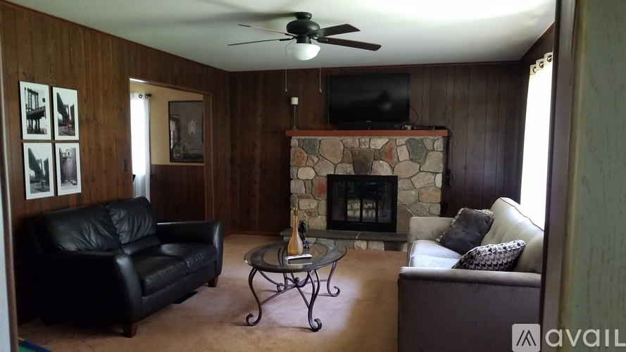 Myck Road 2 Beds Single Family Home for Rent - Photo gallery 5