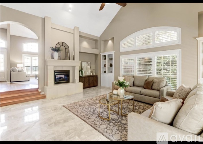 361 Canyon Falls Drive 4 Beds Single Family Home for Rent - Photo gallery 4