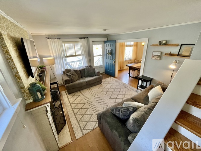 701 Park Avenue 2 Beds Single Family Home for Rent - Photo gallery 5