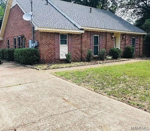 828 Cobblestone 3 Beds Apartment for Rent