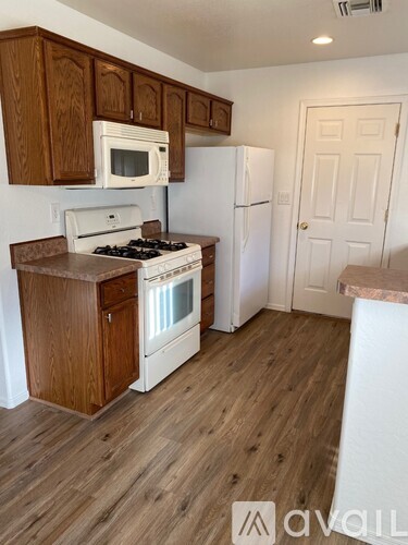 3900 N Tani Rd 2 Beds Condo for Rent - Photo gallery 3