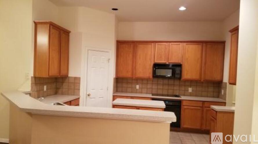 1101 Raspberry Lane 3 Beds Single Family Home for Rent - Photo gallery 2