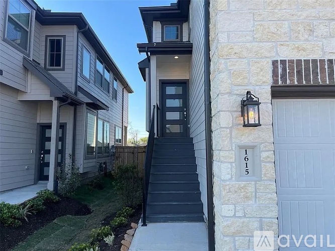 1615 Rustling Creek Drive 3 Beds Single Family Home for Rent - Photo gallery 2