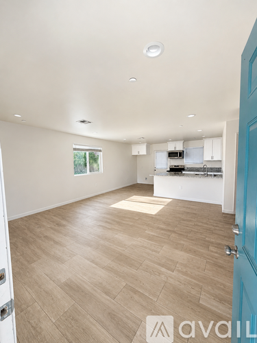 713 Wisteria Street 3 Beds Apartment for Rent - Photo gallery 2