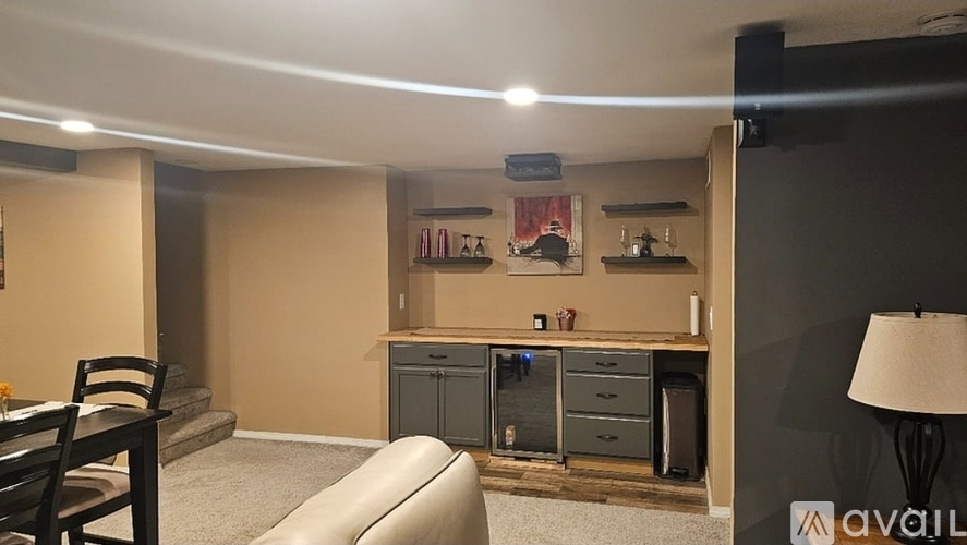3811 North Somerset Street 3 Beds Single Family Home for Rent - Photo gallery 3
